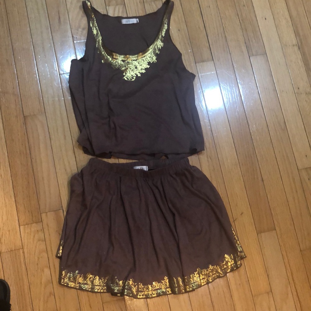 Gab & Kate shirt/ skirt set Size M